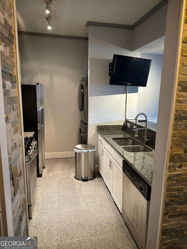 Parks Tower unit 409, Atlanta, GA 30328 - photo 3