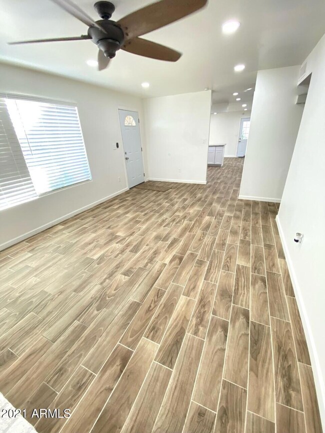 5410 W Cypress St, Phoenix, AZ 85035 - photo 4