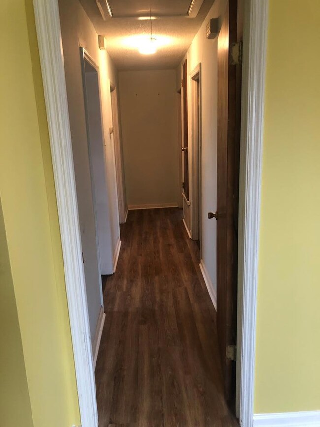 413 Wadkins Ave, Albany, GA 31701 - photo 3