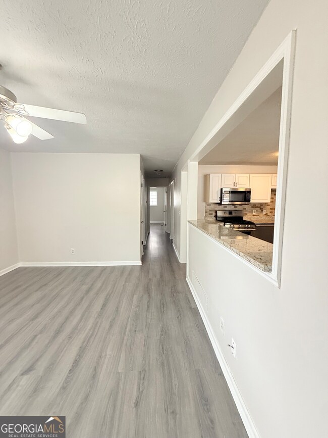 554 Fort St NE, Marietta, GA 30060 - photo 6