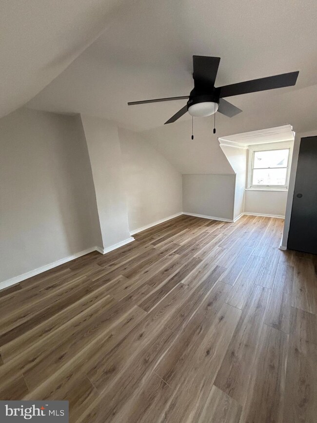 614 Gordon St, Reading, PA 19601 - photo 3