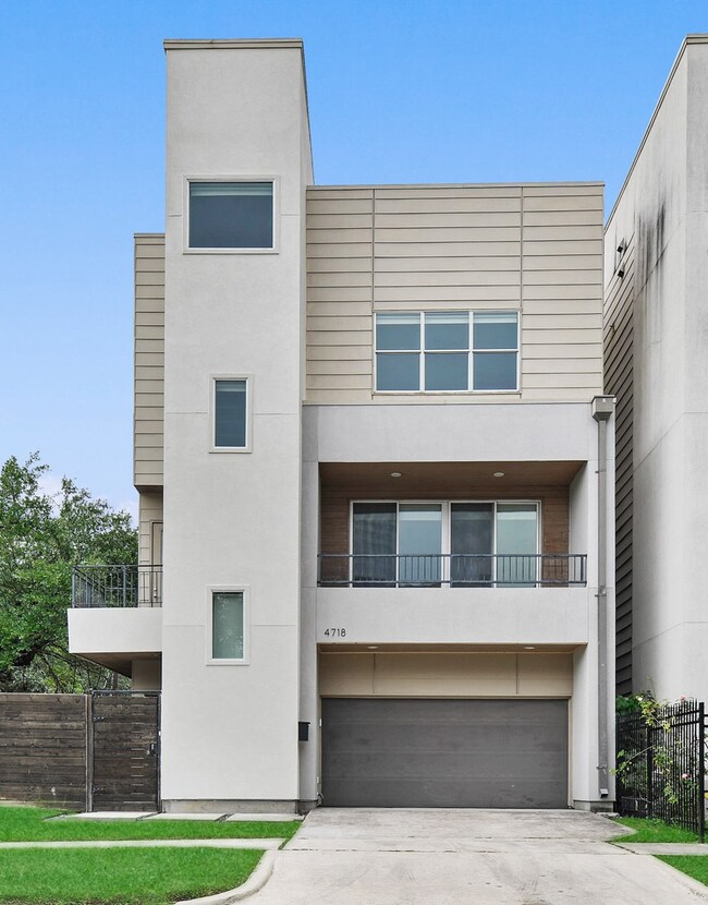 This contemporary home makes the most of urban liv