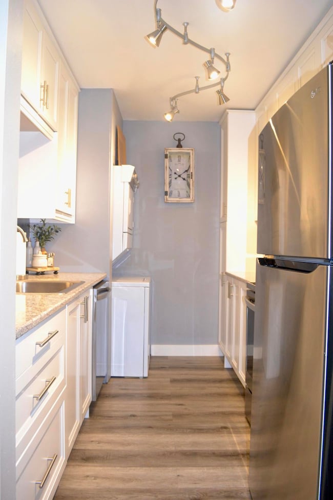 2906 14th Place unit 110, Kenosha, WI 53140 - photo 4