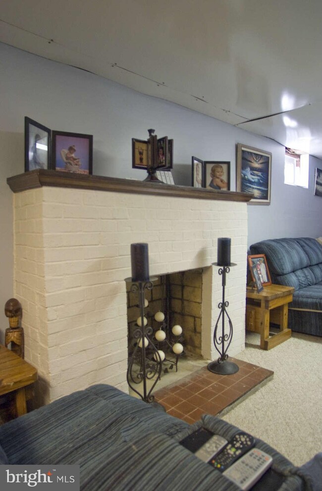 18811 Rolling Rd, Hagerstown, MD 21742 - photo 6