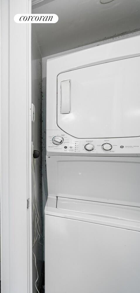 23-33 31st Rd unit 1, Astoria, NY 11106 - photo 5