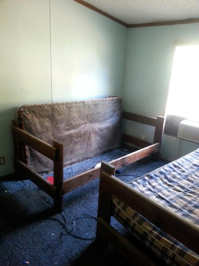 bedroom sadie