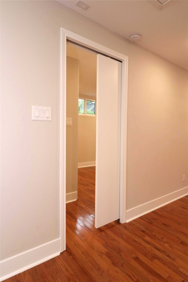 416 Avenue of Oaks St, Houston, TX 77009 - photo 3