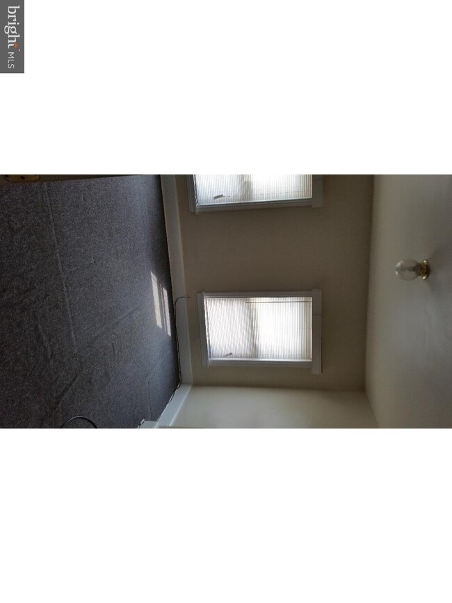 1207 Lobdell St, Wilmington, DE 19801 - photo 3