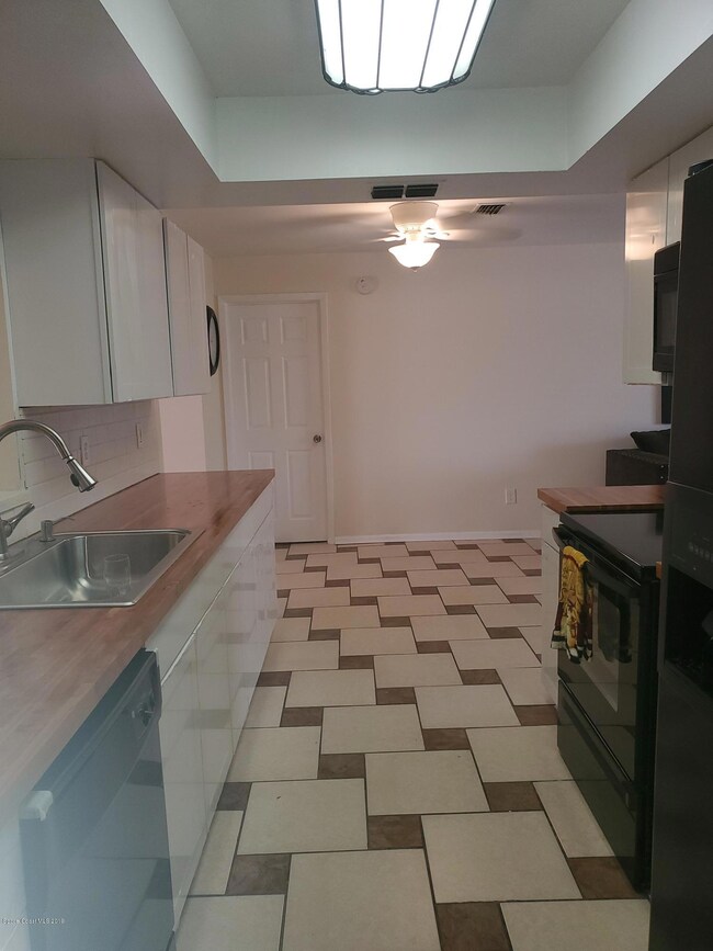 Kitchen 3