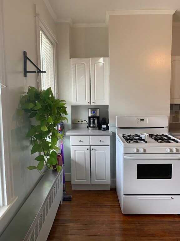 657 E 7th St unit 2, Boston, MA 02127 - photo 7