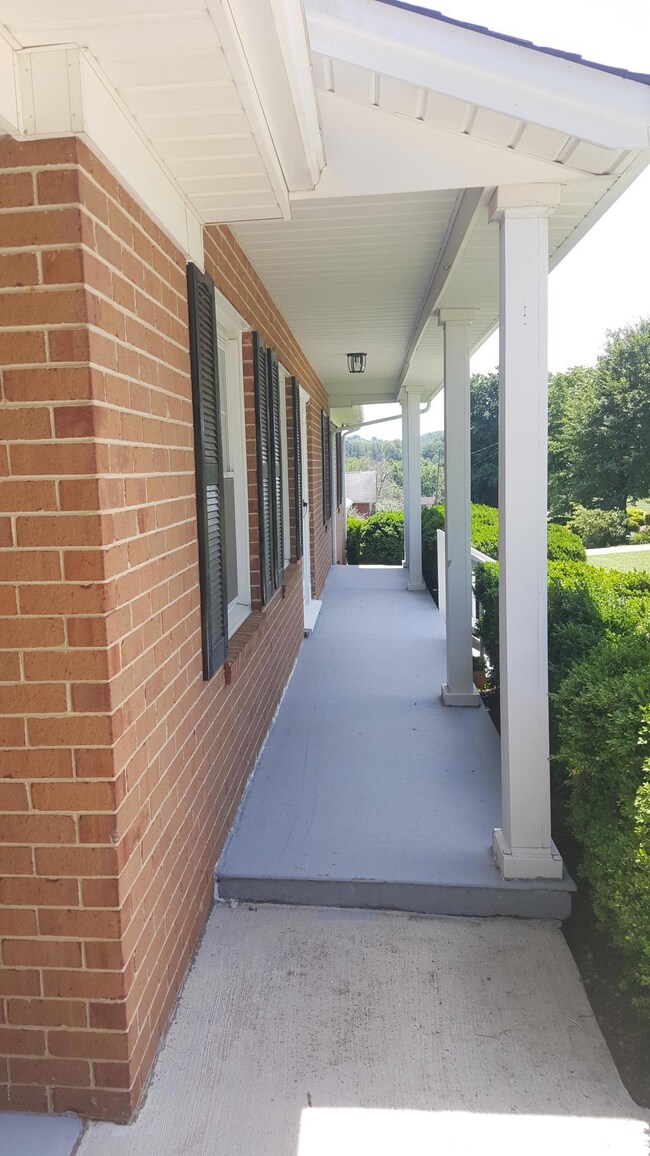 2 Front Porch