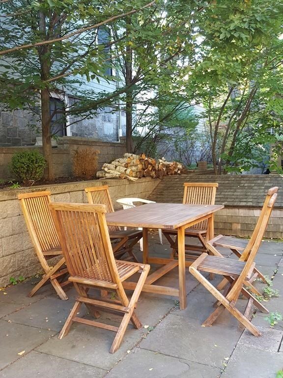 70 Mount Vernon St unit 1, Cambridge, MA 02140 - photo 2