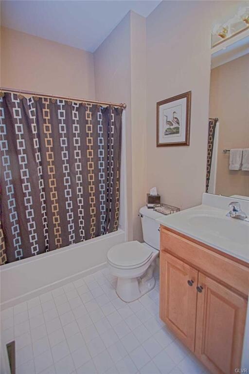 5046 Valley Stream Ln unit 99, Macungie, PA 18062 - photo 6