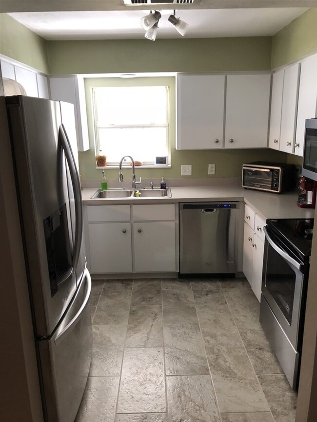 11 Traynor Ct, Crawfordville, FL 32327 - photo 6