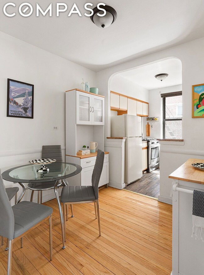 67-35 Yellowstone Blvd unit 3C, Forest Hills, NY 11375 - photo 5