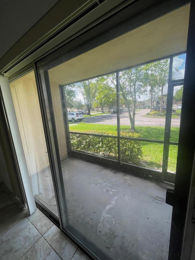 4269 NW 89th Ave unit 106, Coral Springs, FL 33065 - photo 7