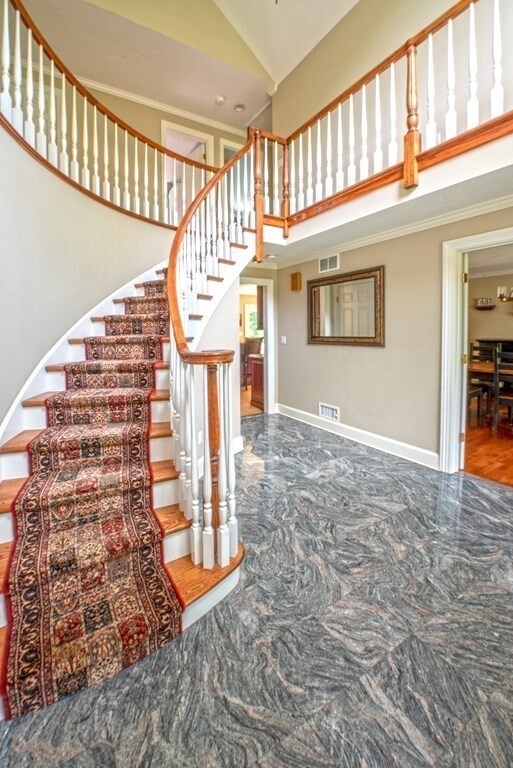 351 Chestnut St, Hudson, MA 01749 - photo 5