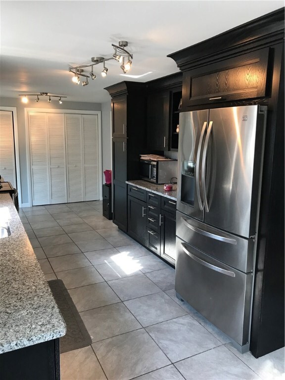 9 Kowalik Dr, West Warwick, RI 02893 - photo 6