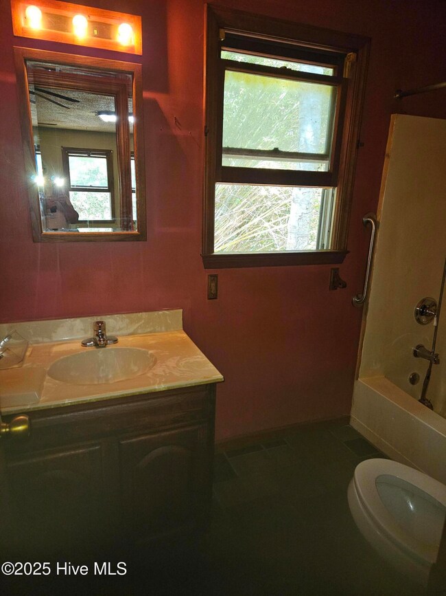 6308 Head Rd, Wilmington, NC 28409 - photo 5