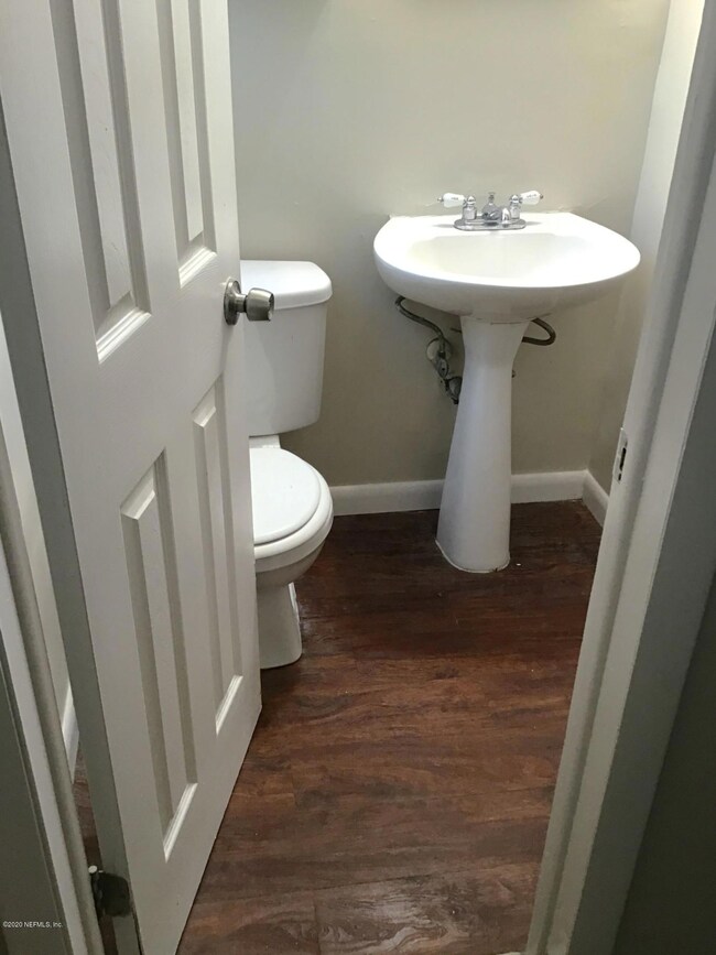 6723 Cotton Tail Ln, Jacksonville, FL 32210 - photo 5