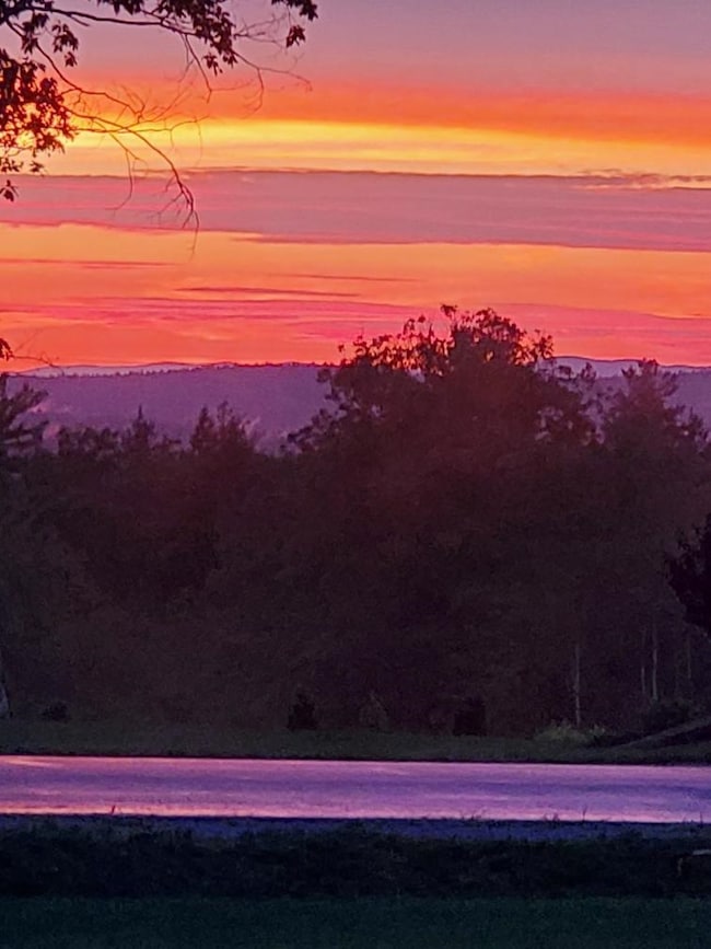 71 Overlook Dr, Dunbarton, NH 03046 - photo 2