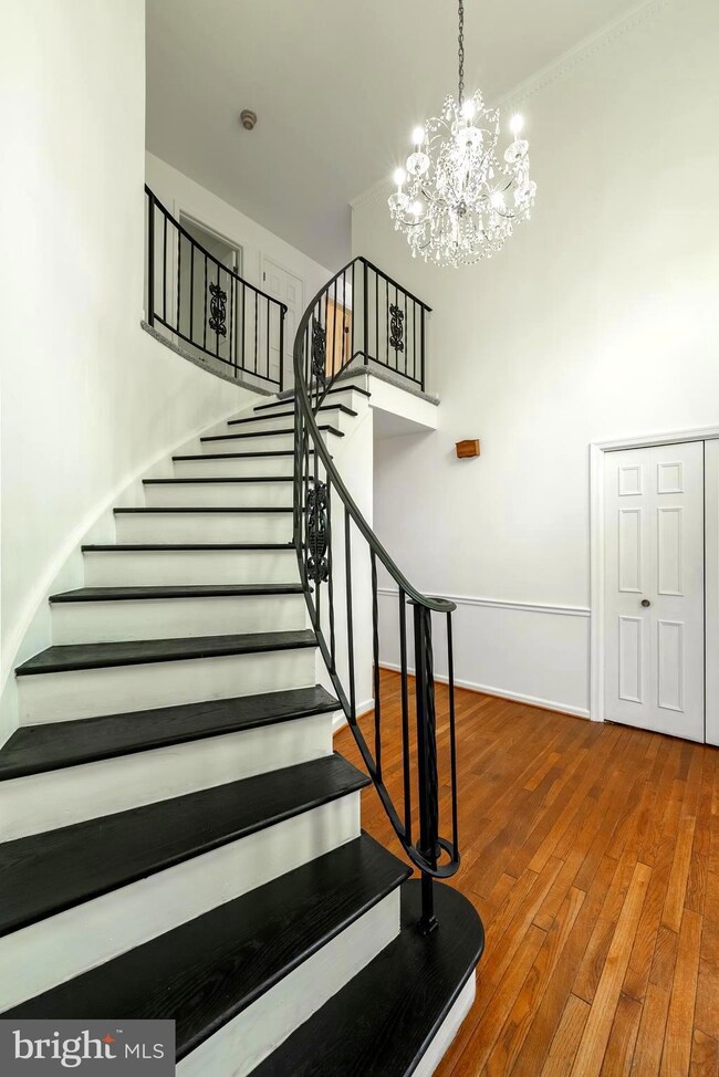 8320 Wehland Ct, Laurel, MD 20723 - photo 2