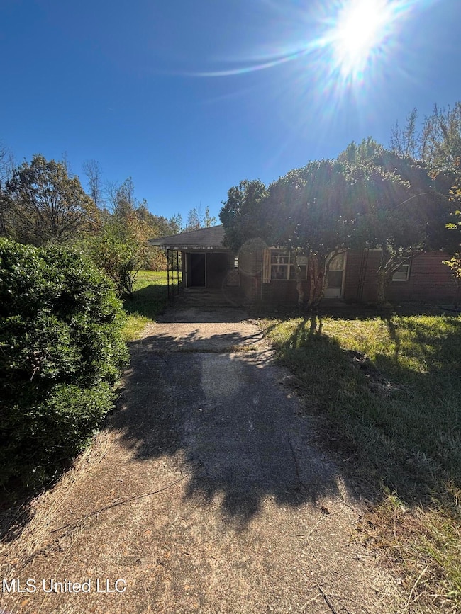 2488 O B McClinton Rd, Senatobia, MS 38668 - photo 7