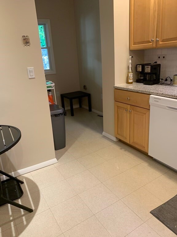 227A Summer St unit 1, Somerville, MA 02143 - photo 5