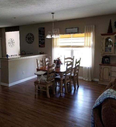 1210 Northcraft Ct, Franklin, IN 46131 - photo 5