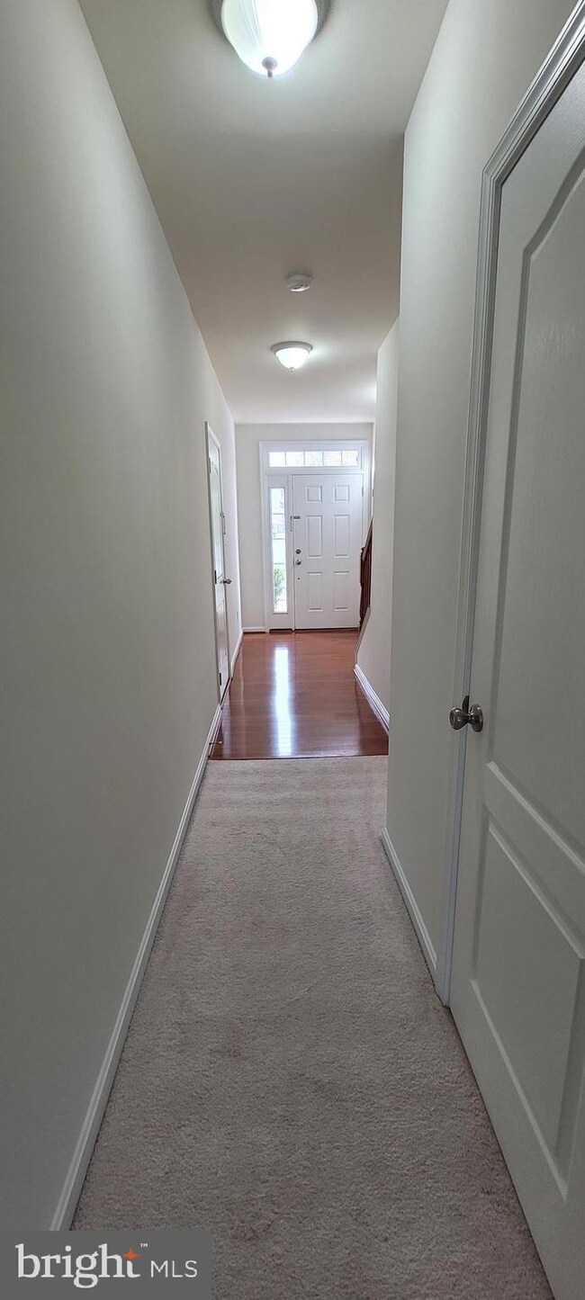 807 Carnaby St, Stafford, VA 22554 - photo 5