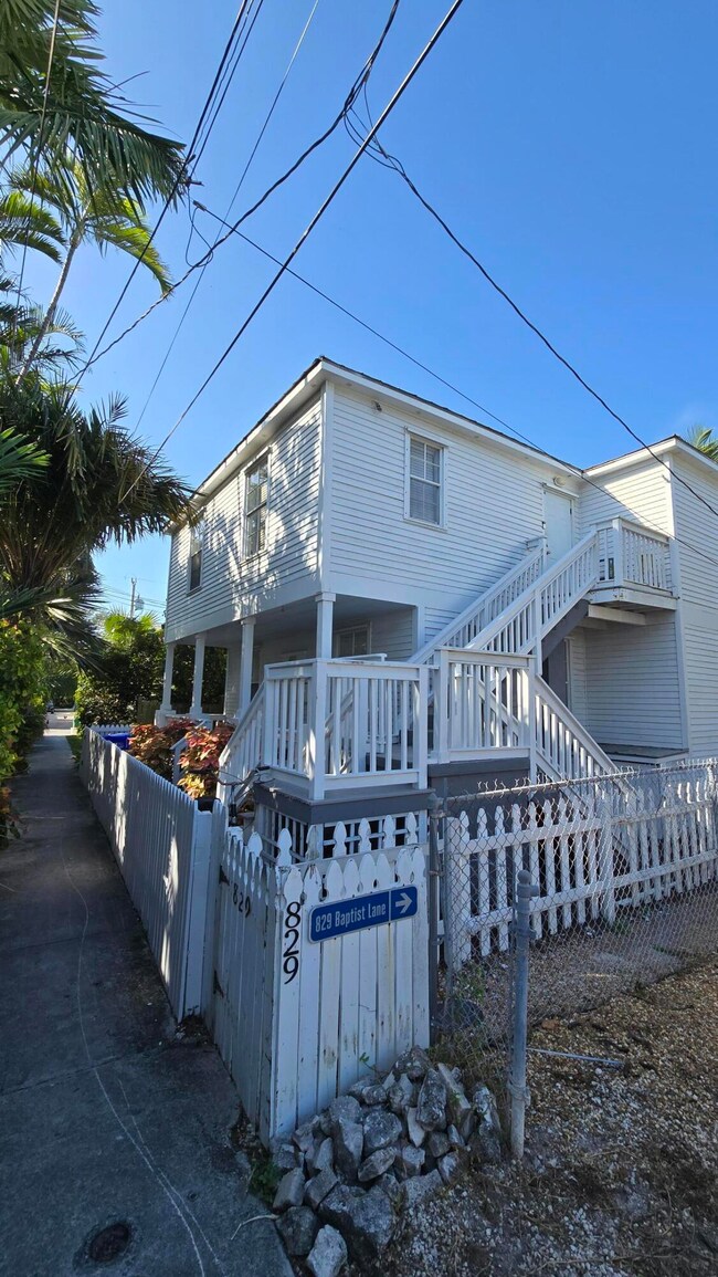 827 Baptist Ln unit 1, Key West, FL 33040 - photo 2