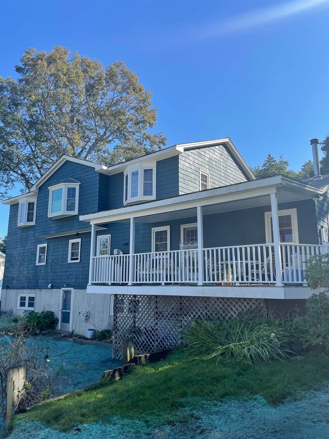 49 Cheyenne Dr, Nashua, NH 03063 - photo 2