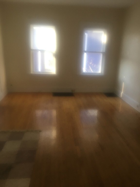 10 Knoll St unit 1, Roslindale, MA 02131 - photo 2