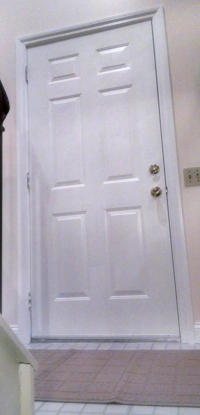 2575 Maybury Rd, Columbus, OH 43232 - photo 3