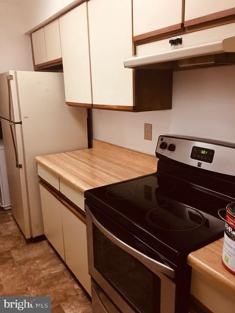 1627 Carriage House Terrace unit B, Silver Spring, MD 20904 - photo 4