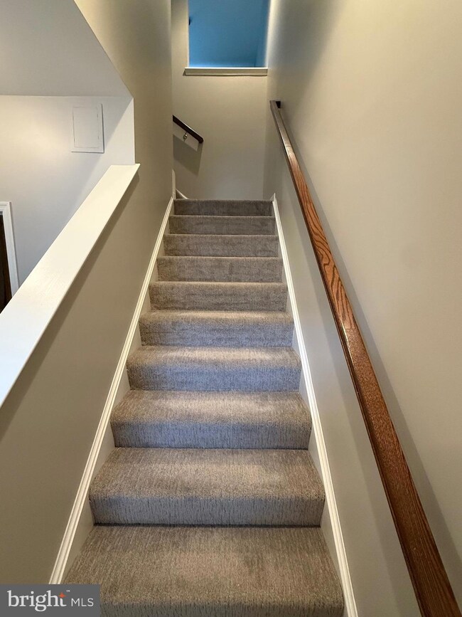 23 Landis Ct, Falling Waters, WV 25419 - photo 6