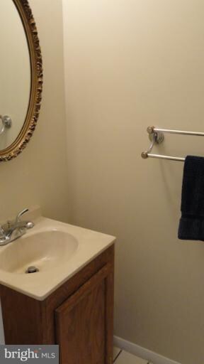 1104 Parkington Ln, Bowie, MD 20716 - photo 4