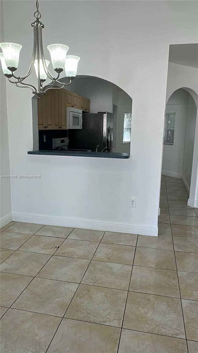 1250 SE 28th Ct unit 203, Homestead, FL 33035 - photo 5