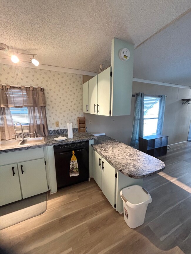 1640 S Scenic Hwy unit 41, Frostproof, FL 33843 - photo 5