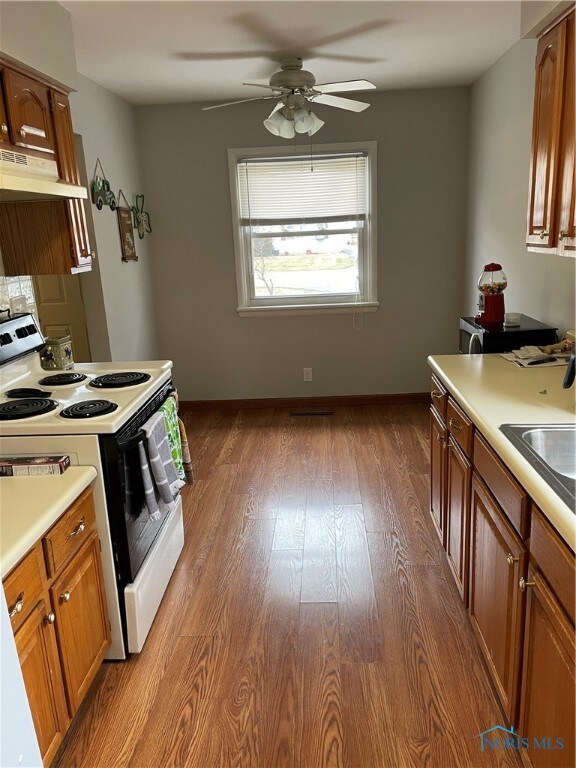 711 Winfield Ave, Findlay, OH 45840 - photo 6