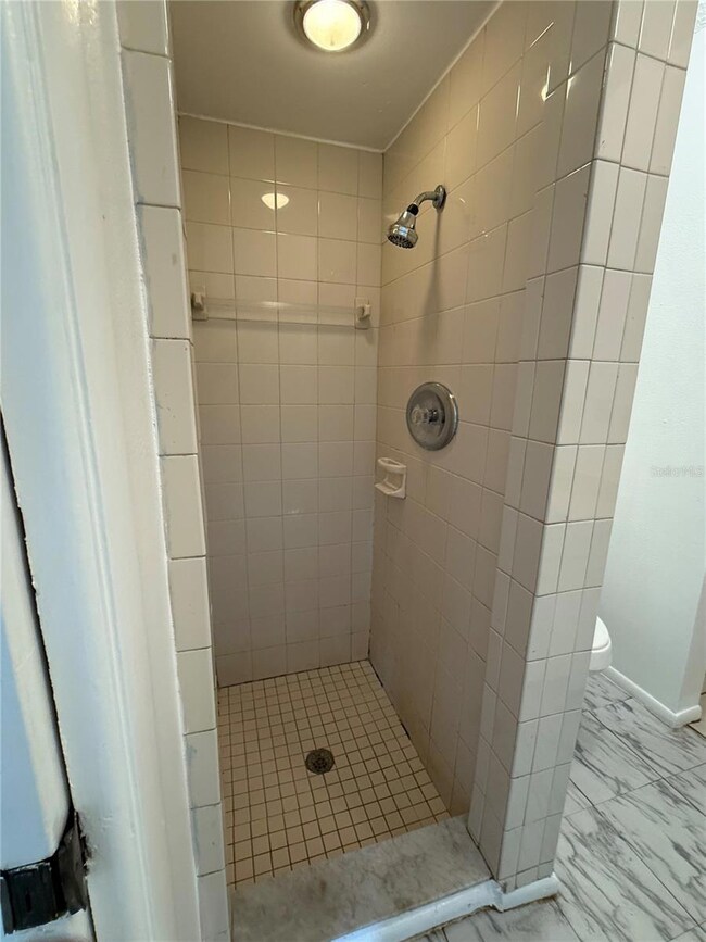 4916 18th St W unit B, Bradenton, FL 34207 - photo 6