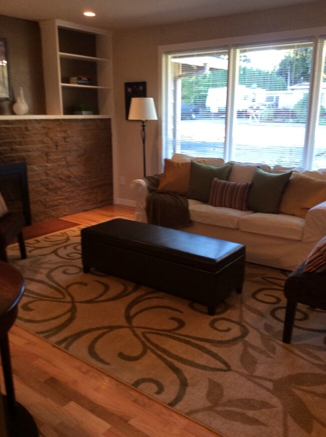 8909 218th St SW, Edmonds, WA 98026 - photo 2