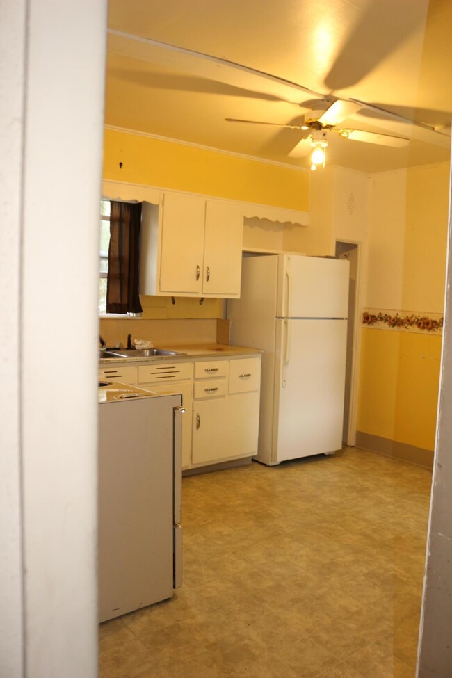 Kitchen<|><|>