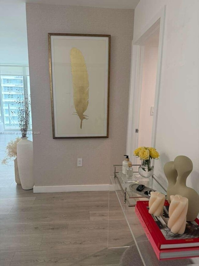The Mark on Brickell unit 1408, Miami, FL 33131 - photo 2