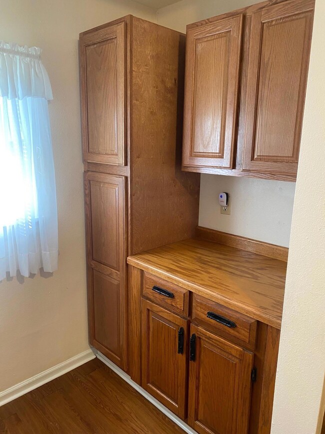 Kitchen Cabinet Details