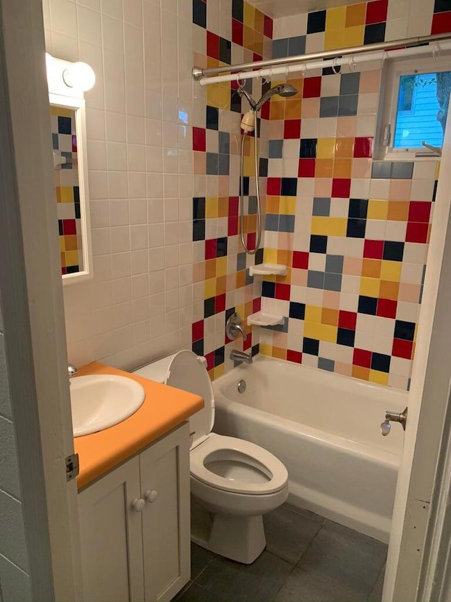 20210927180602054582000000-o