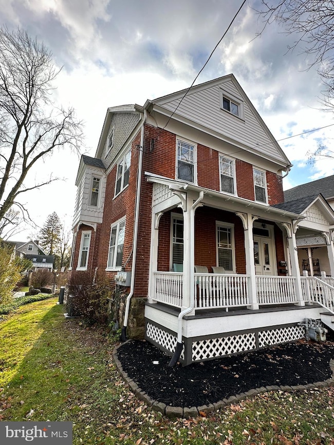 44 S Clinton St unit A, Doylestown, PA 18901 - photo 4