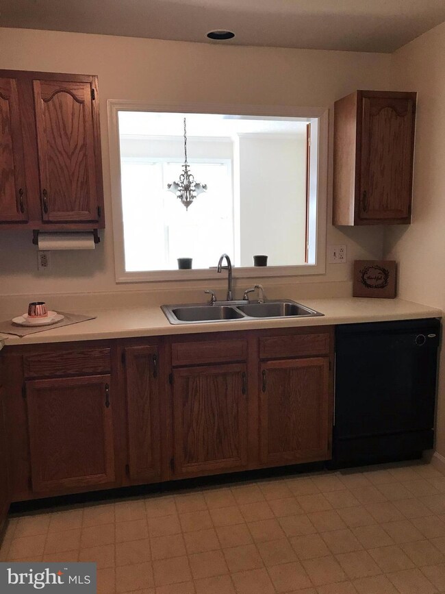 317 Harper Dr, Orange, VA 22960 - photo 6