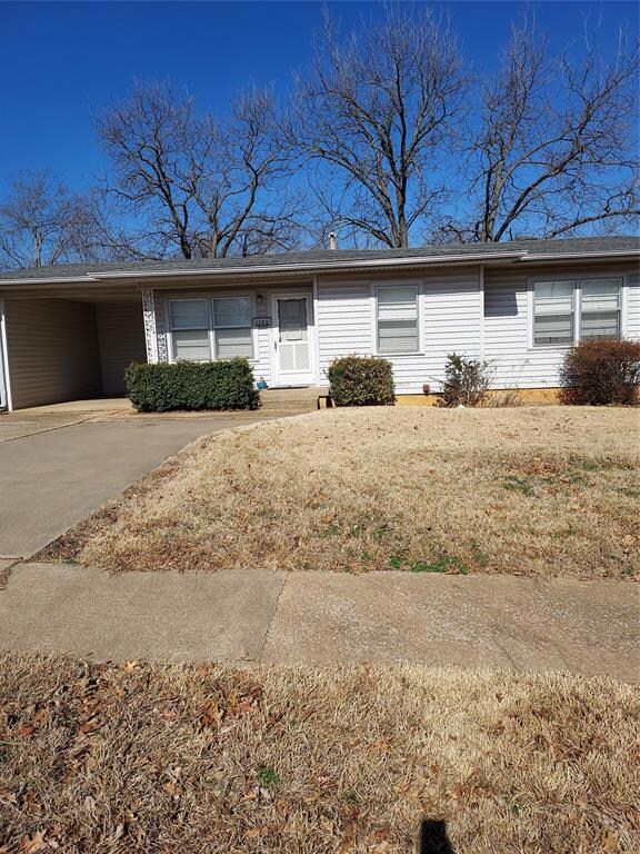 1709 Ridgewood Rd, Denison, TX 75020 - photo 2
