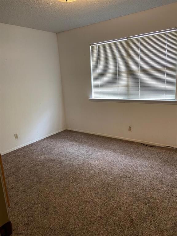 1504 W California St, Gainesville, TX 76240 - photo 6